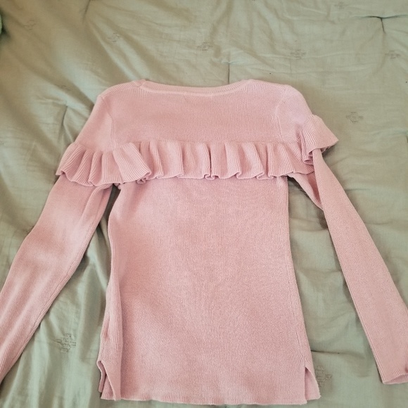 Pink sweater - Picture 2 of 3